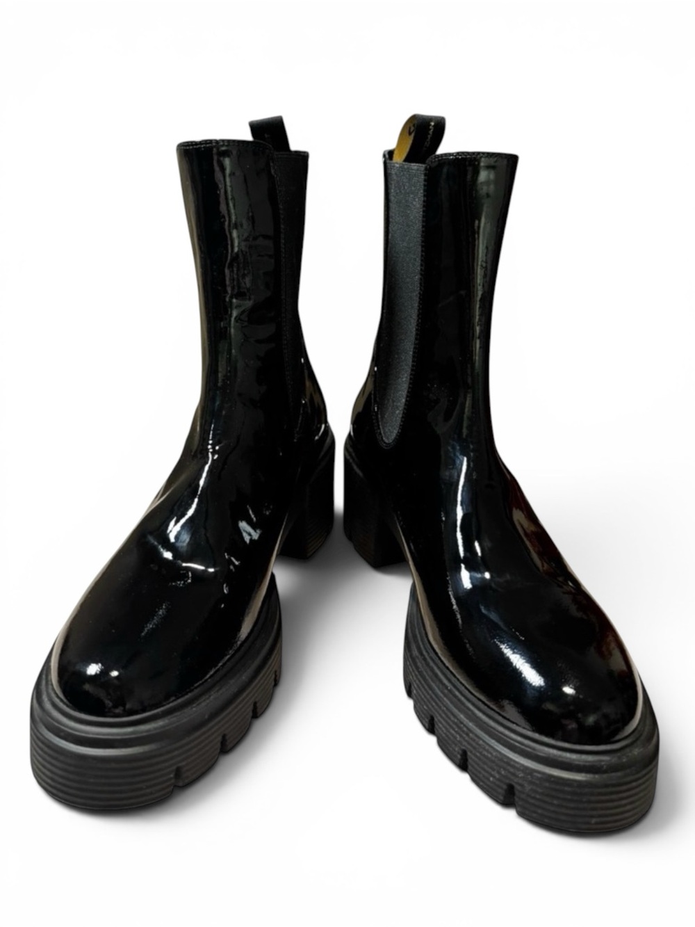 Stuart Weitzman Black Patent Leather Lug Sole Combat Chelsea Boots Size 8